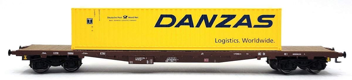 HAG 390-72 110 HO Scale DB Flatcar w/ 40 ft. 