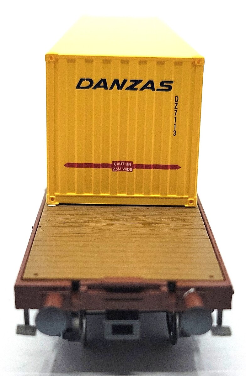 HAG 390-72 110 HO Scale DB Flatcar w/ 40 ft. "DANZAS" Container LN/Box
