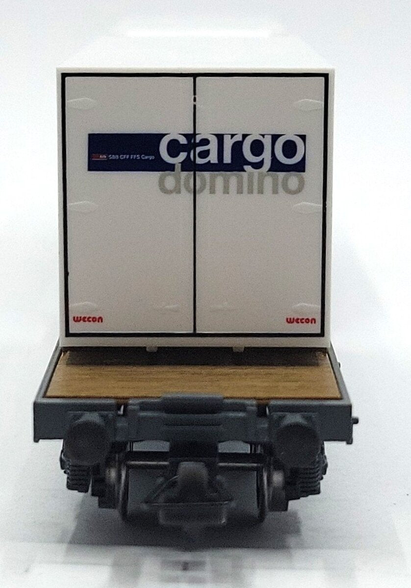 HAG 622 HO Scale Flatcar w/ 2 Cargo Domino Loads LN/Box
