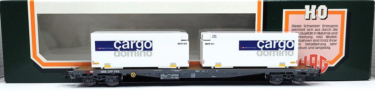 HAG 622 HO Scale Flatcar w/ 2 Cargo Domino Loads LN/Box