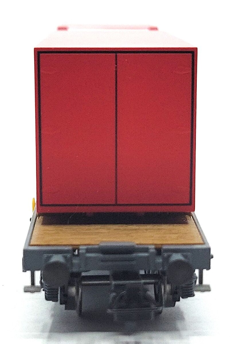HAG 622 HO Scale Flatcar w/ 2 McDonald's Loads LN/Box