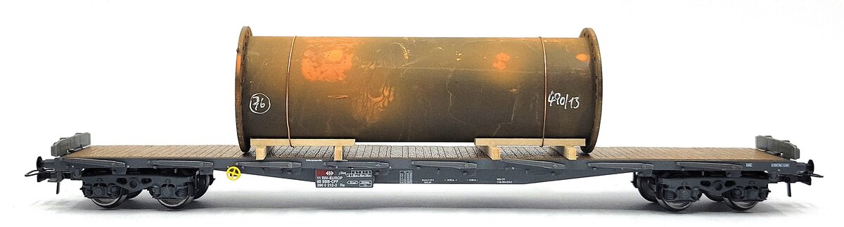HAG 70 058 HO Scale SBB Flatcar w/ Steel Pipe Load LN/Box
