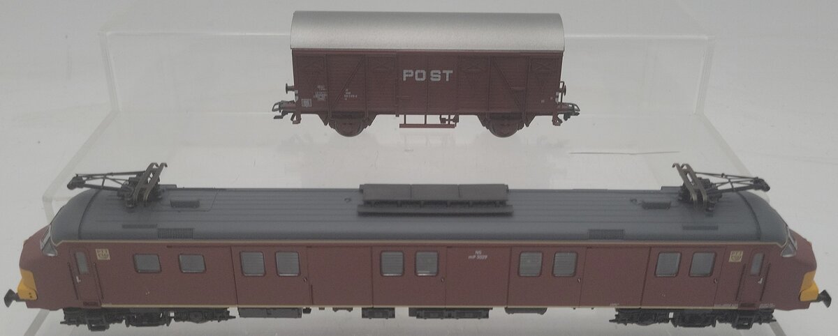 Marklin 26613 HO 3000 Postal System Electric Powered Rail Car LN/Box