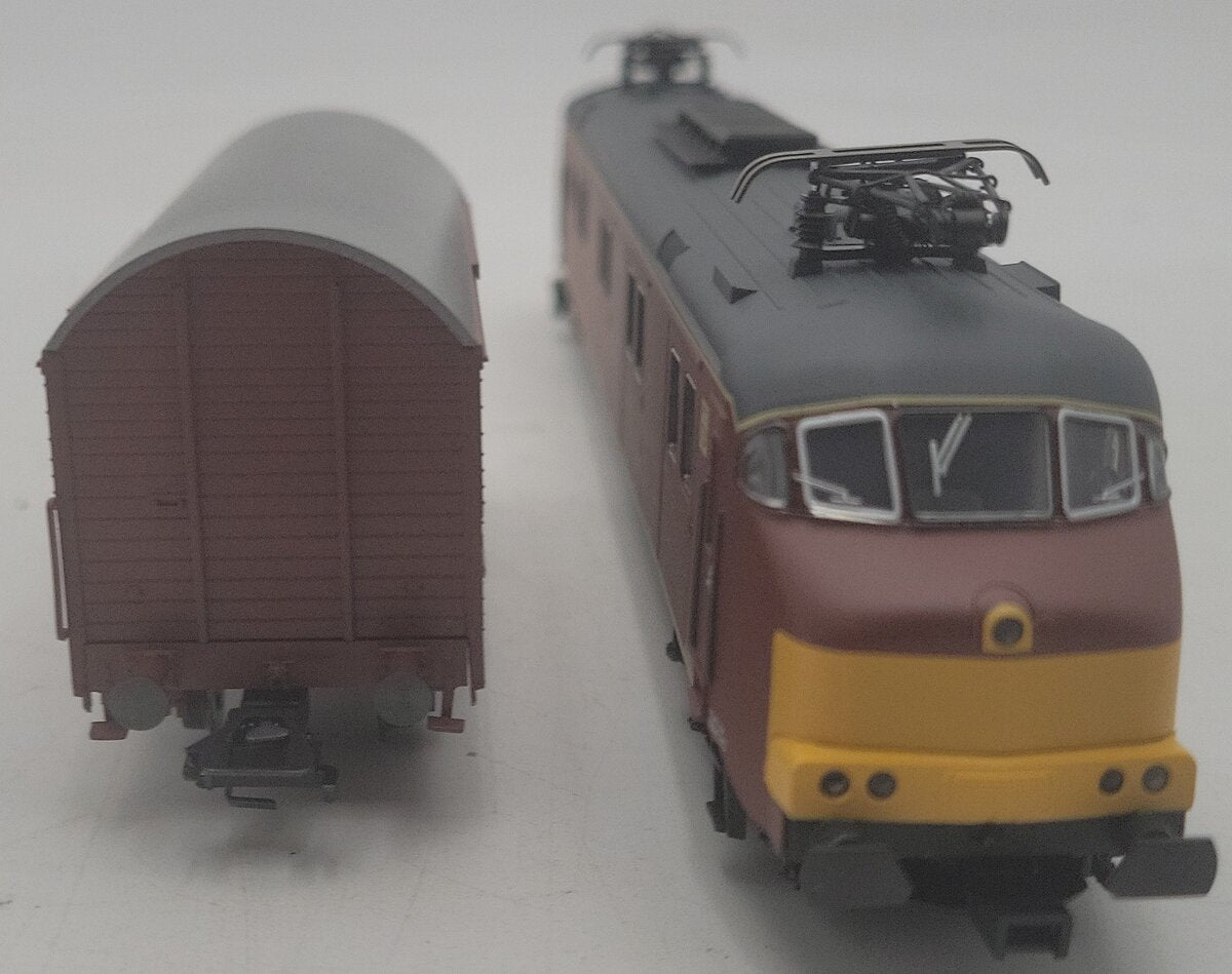 Marklin 26613 HO 3000 Postal System Electric Powered Rail Car LN/Box