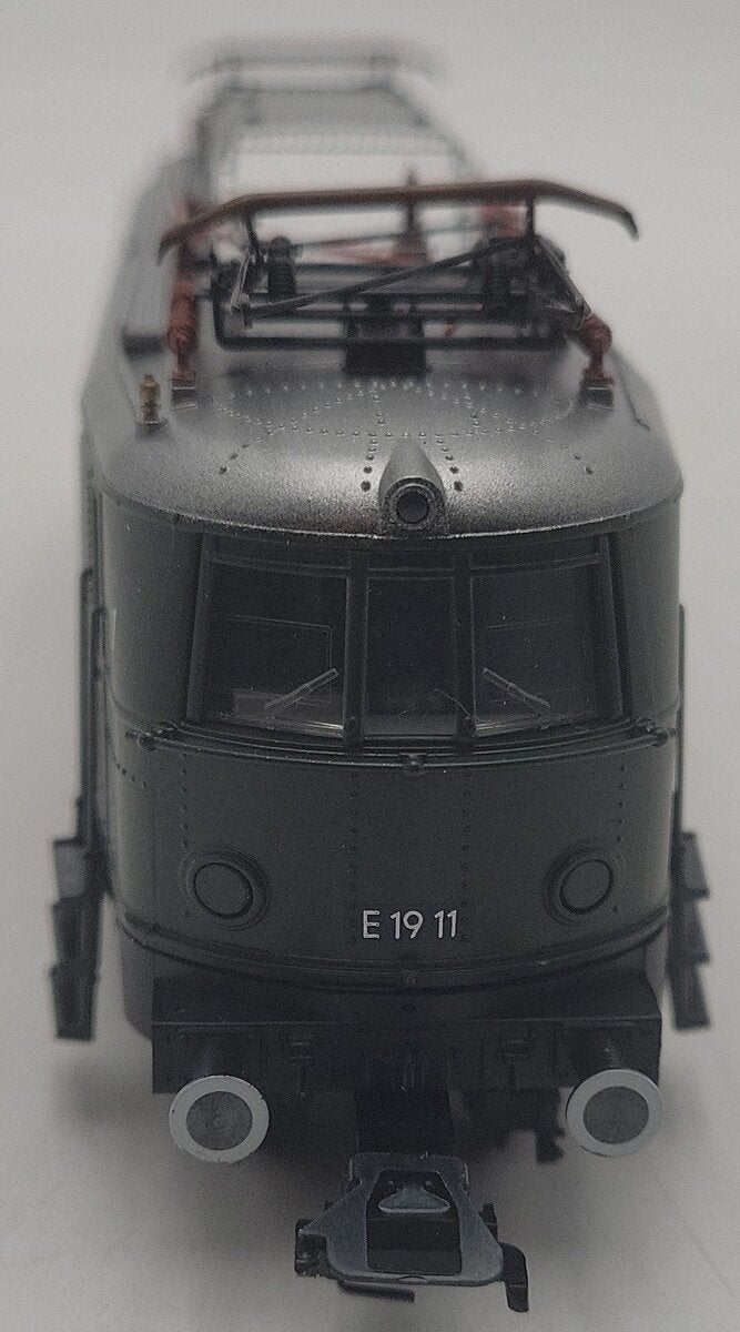 Marklin 39190 HO Scale Deutsche Bahn BR E 19 Digital Electric Locomotive LN/Box