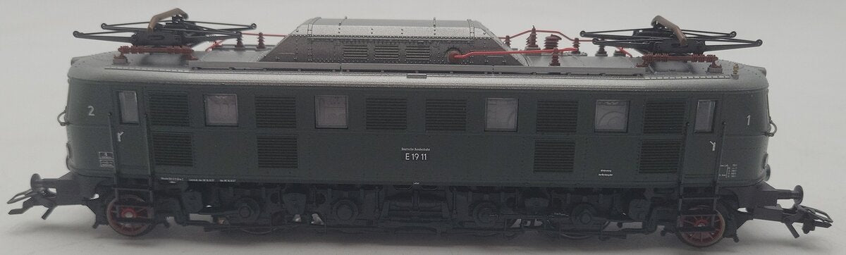 Marklin 39190 HO Scale Deutsche Bahn BR E 19 Digital Electric Locomotive LN/Box