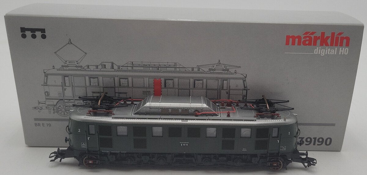 Marklin 39190 HO Scale Deutsche Bahn BR E 19 Digital Electric Locomotive LN/Box