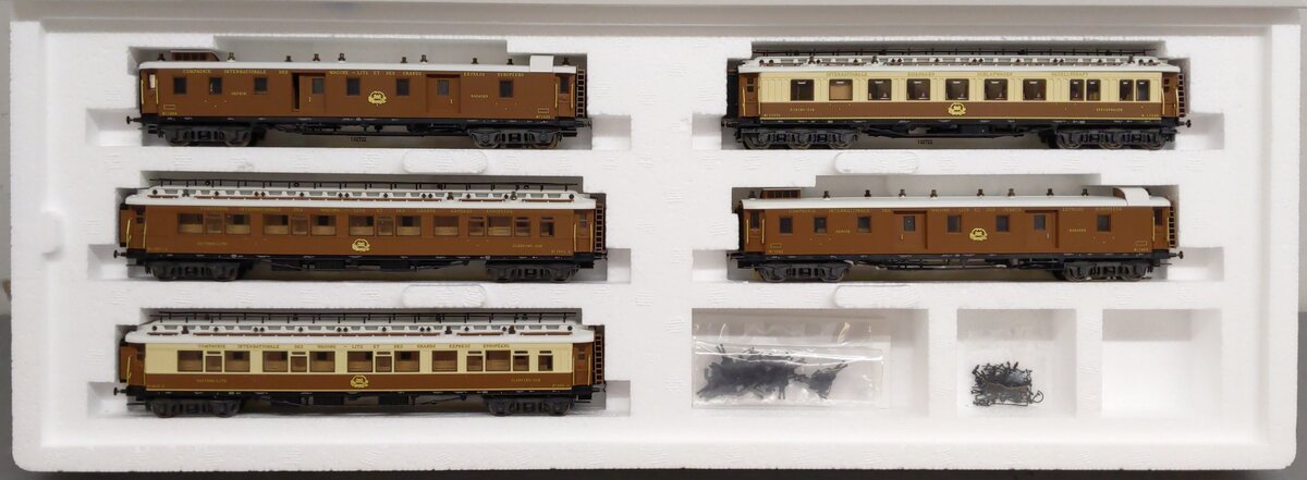 Marklin 42755 HO Scale Orient Express 5-Car Passenger Set NIB