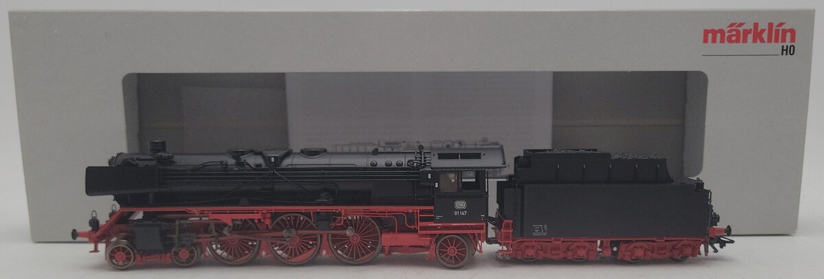Marklin 39010 HO Scale Steam Cl 01 Exp Loco DB LN/Box