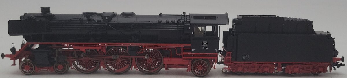 Marklin 39010 HO Scale Steam Cl 01 Exp Loco DB LN/Box