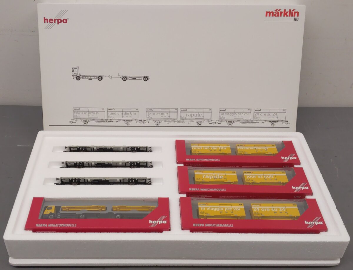 Marklin 151092 HO Scale Swiss Federal Railways Flatcar Freight Set NIB