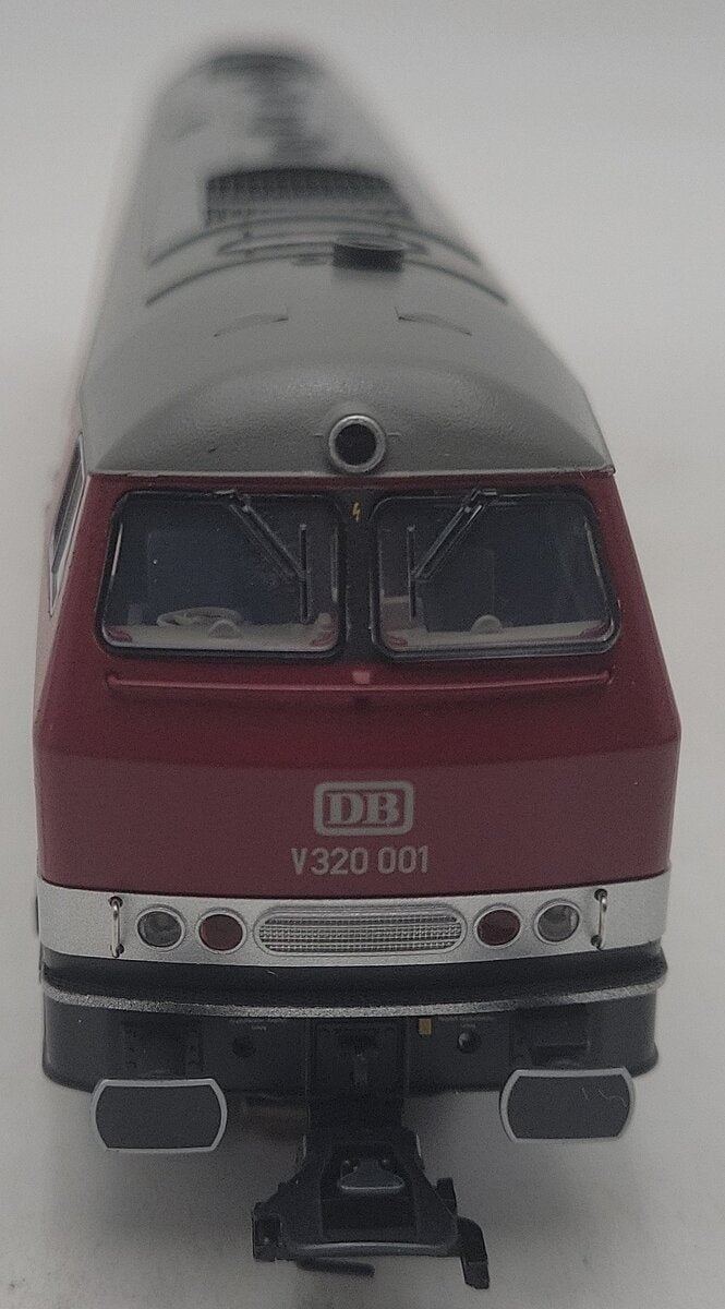 Marklin 39320 HO Scale Diesel Locomotive BR V 320 LN/Box