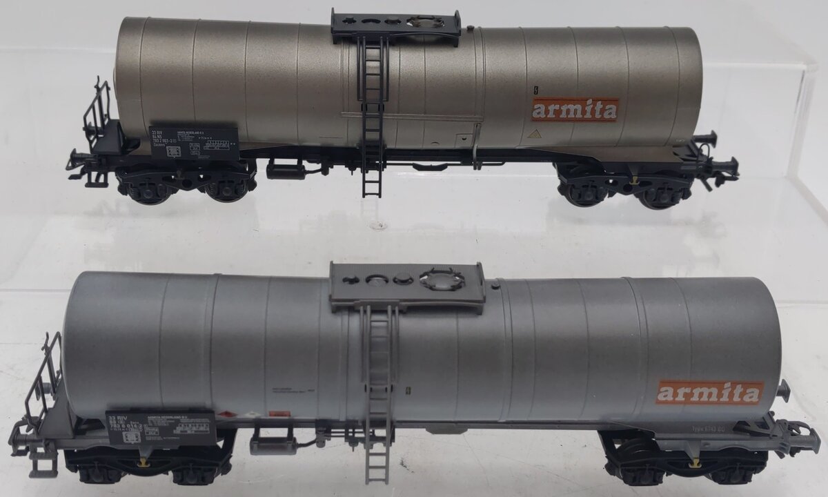 Marklin 46553 HO Scale Belgium Tank Car Set LN/Box
