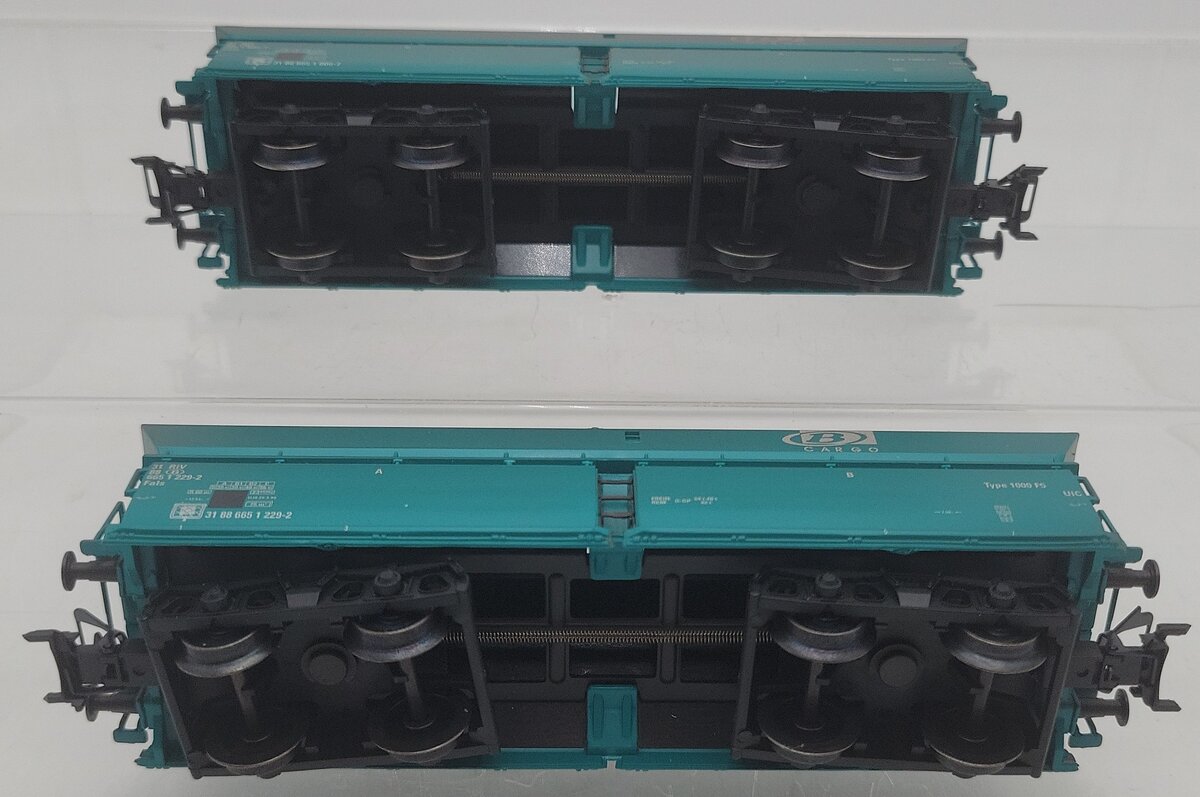Marklin 46246 HO B Cargo High Capacity Hoppers (Set of 2) LN/Box