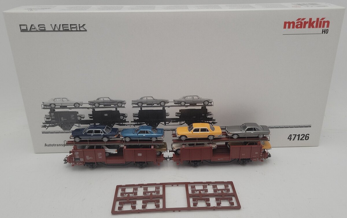 Marklin 47126 Auto Transport Car w/ 8 Automobiles LN/Box