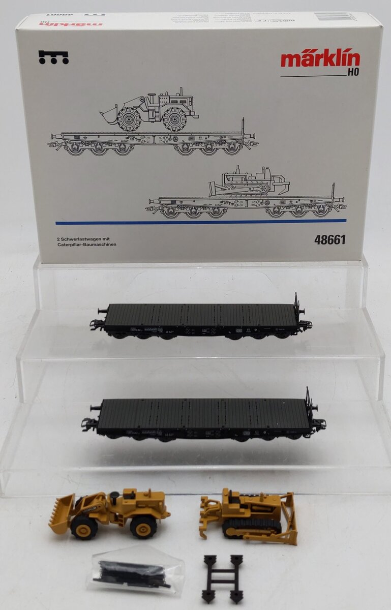 Marklin 48661 HO Scale Flatcars w/2 Bulldozers (Set of 2) LN/Box