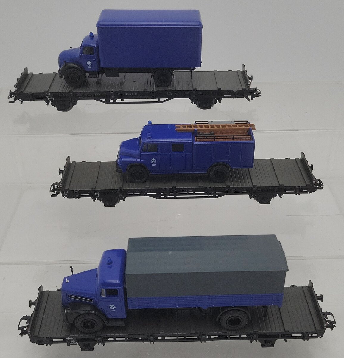 Marklin 48724 HO Scale Flat Car Set 3 THW Exclusive LN/Box