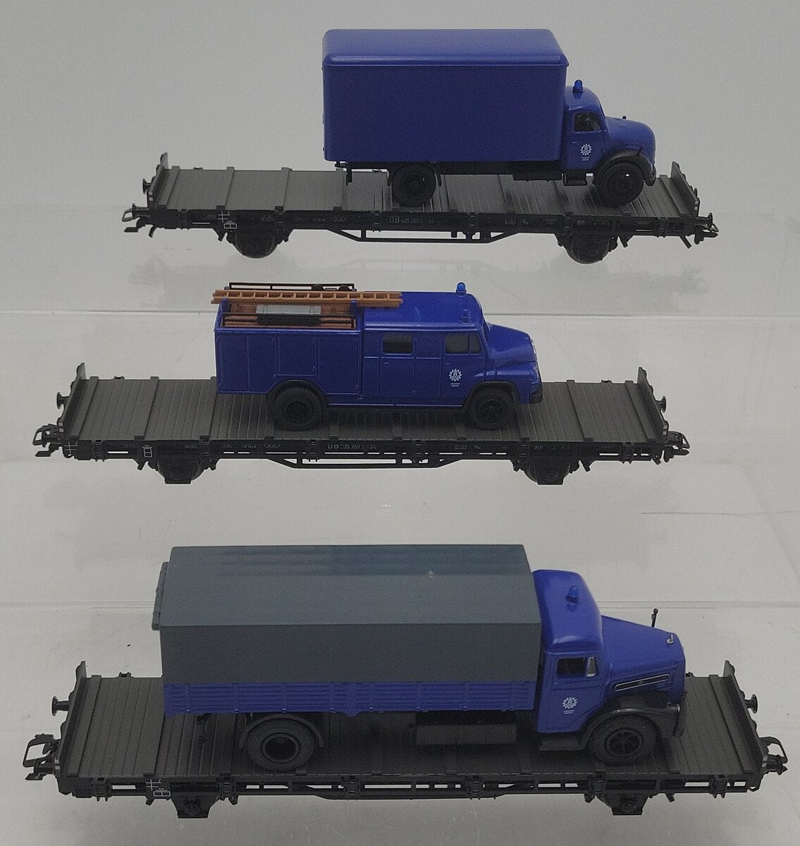Marklin 48724 HO Scale Flat Car Set 3 THW Exclusive LN/Box