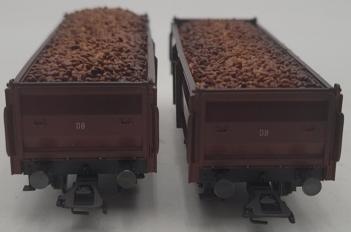 Marklin 46023 HO Scale Hopper Cars W/ Load (Set of 2) LN/Box