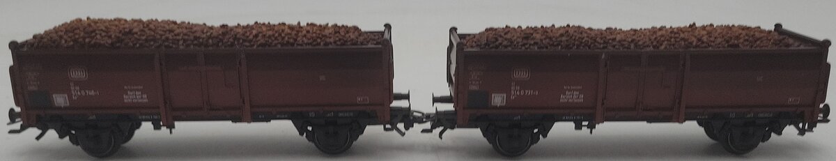 Marklin 46023 HO Scale Hopper Cars W/ Load (Set of 2) LN/Box