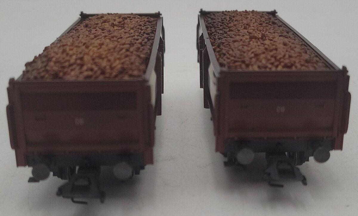 Marklin 46023 HO Scale Hopper Cars W/ Load (Set of 2) LN/Box