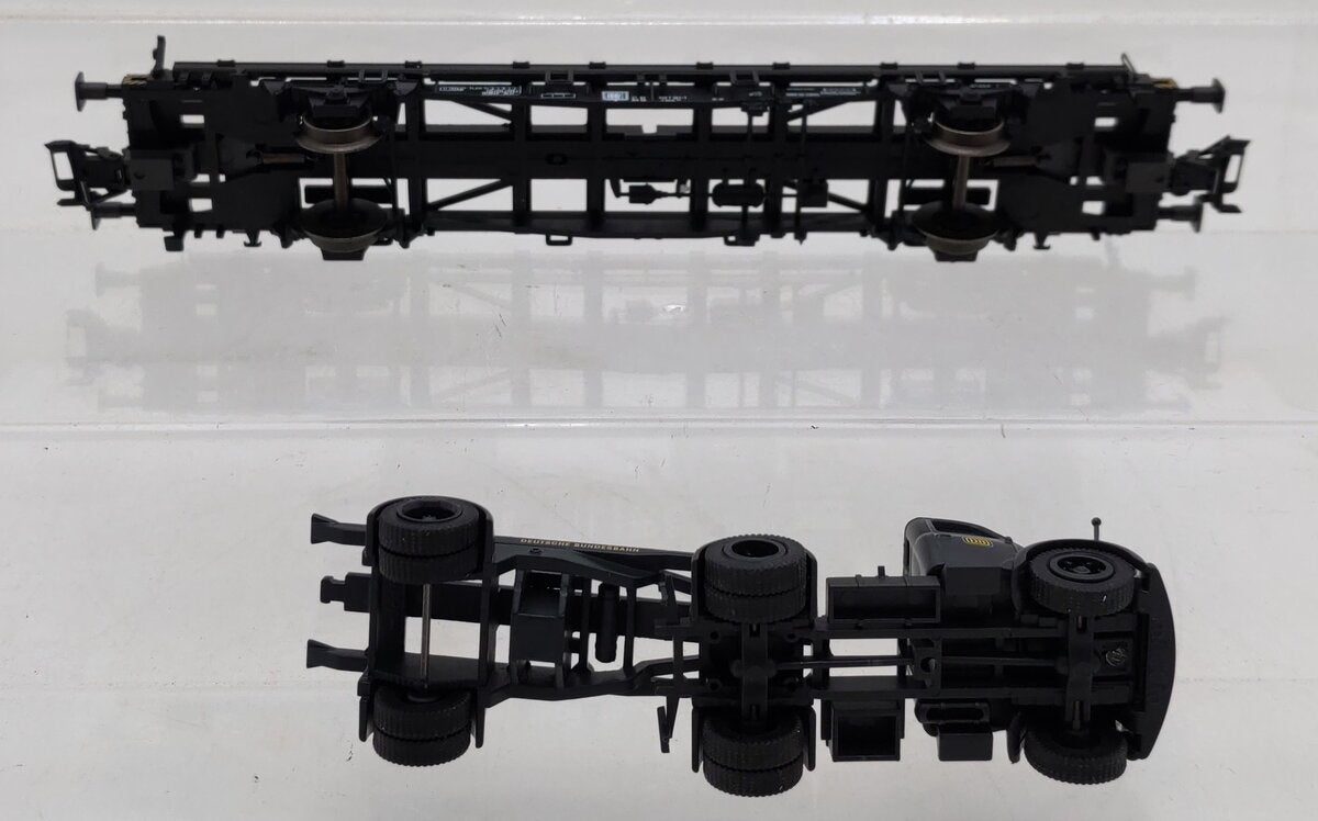 Marklin 48534 HO Scale Container Transport Car w/Truck EX/Box