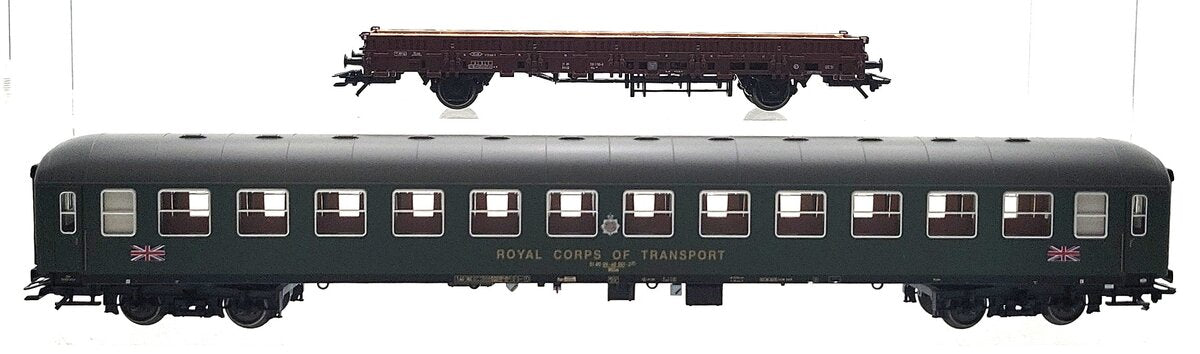 Marklin 47950 4MFor Set w/Supply Vehicles & Crew Car LN/Box