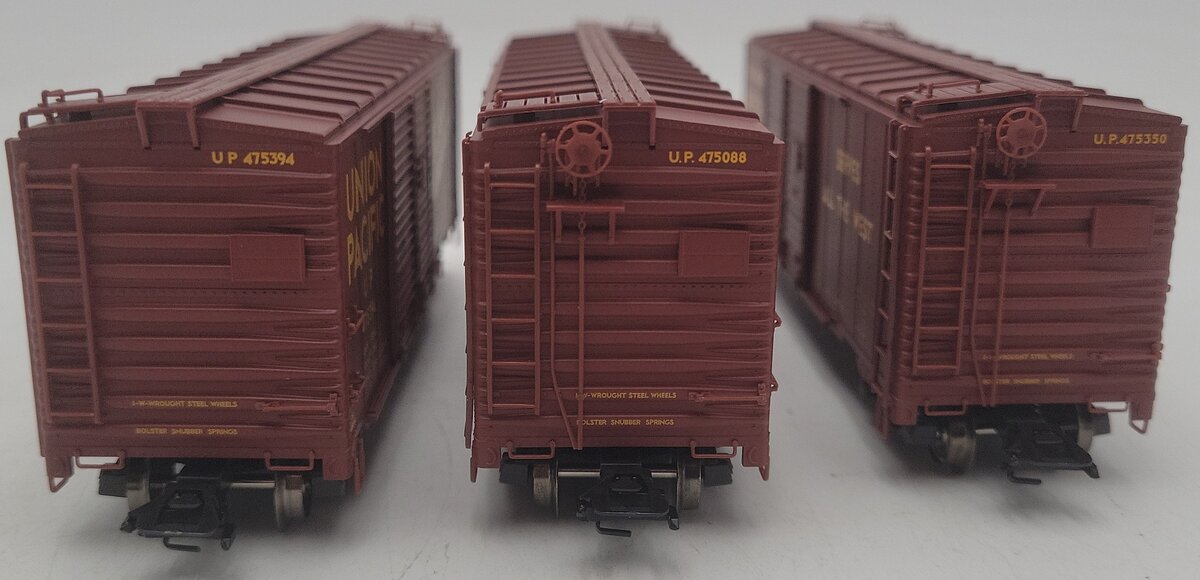 Marklin 45647 HO Union Pacific Double-Door Boxcar (Set of 3) LN/Box