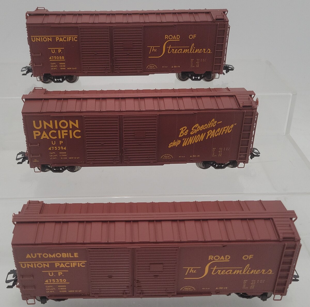 Marklin 45647 HO Union Pacific Double-Door Boxcar (Set of 3) LN/Box