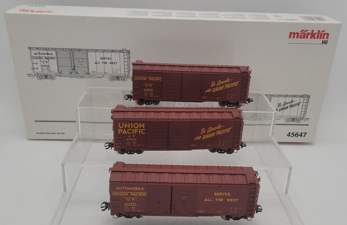 Marklin 45647 HO Union Pacific Double-Door Boxcar (Set of 3) LN/Box