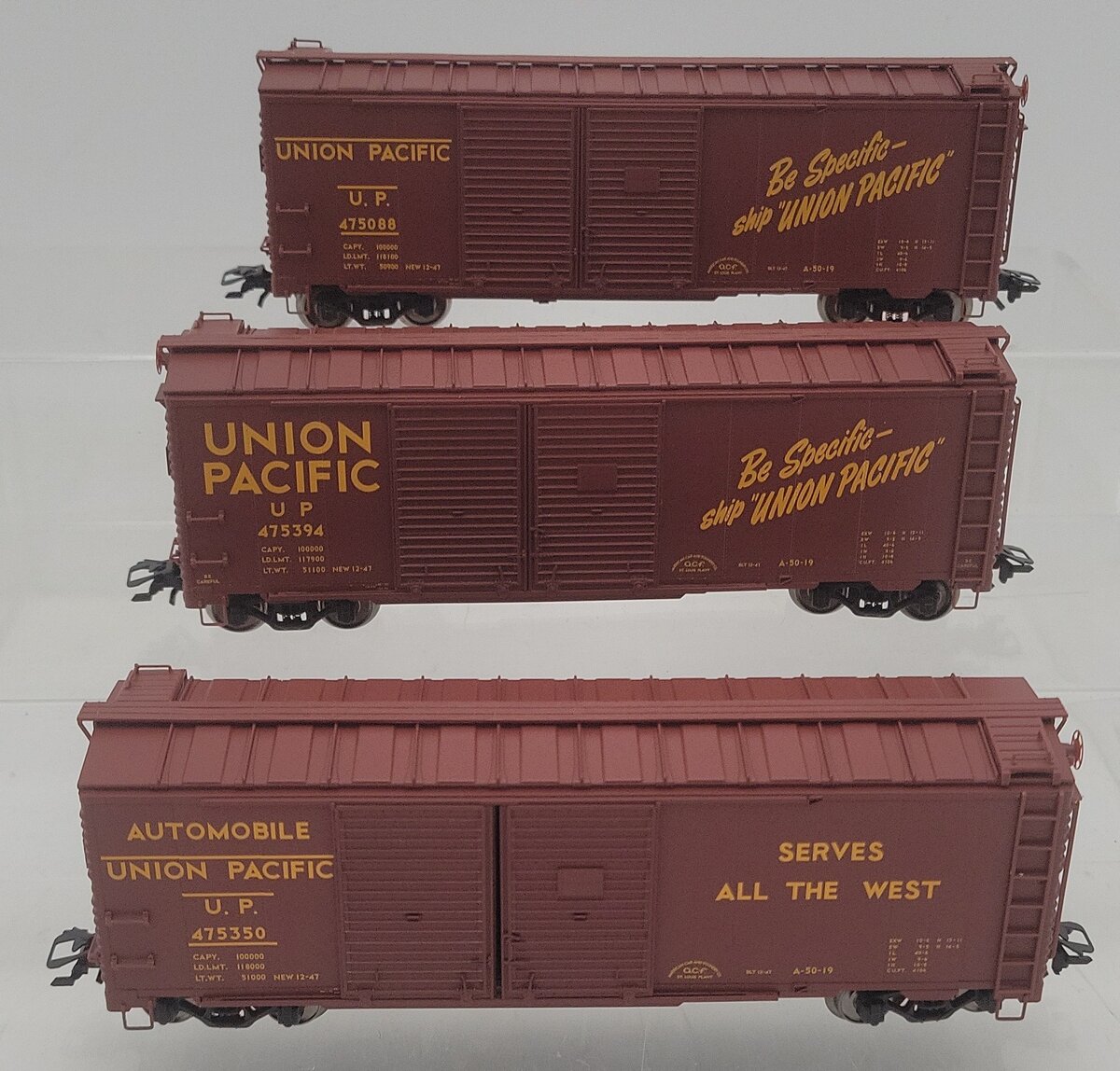 Marklin 45647 HO Union Pacific Double-Door Boxcar (Set of 3) LN/Box