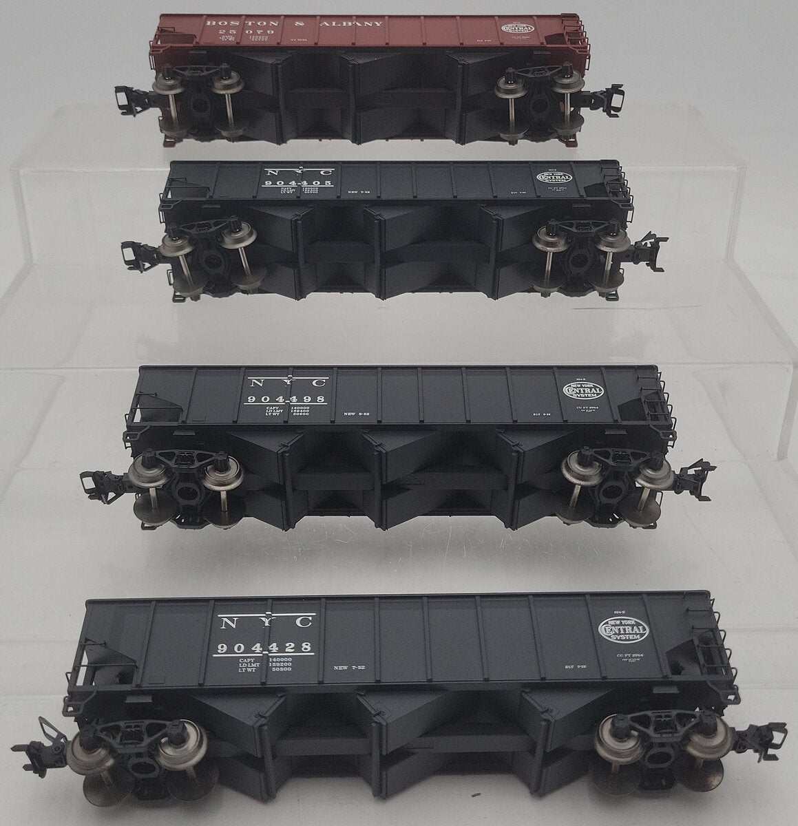 Marklin 45801 HO Scale NYC 4-Car Hopper Set LN/Box