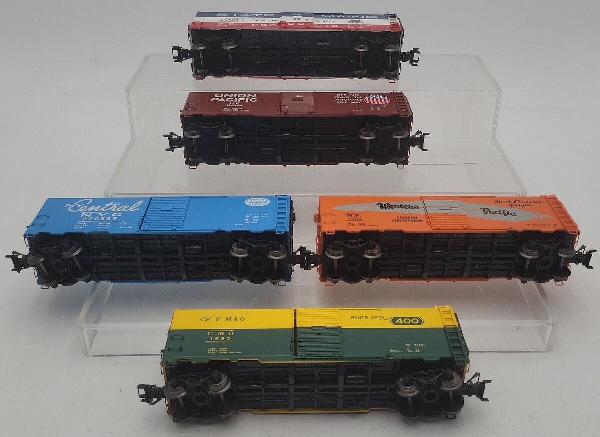 Marklin 45653 HO Scale Boxcars (Set of 5) LN/Box