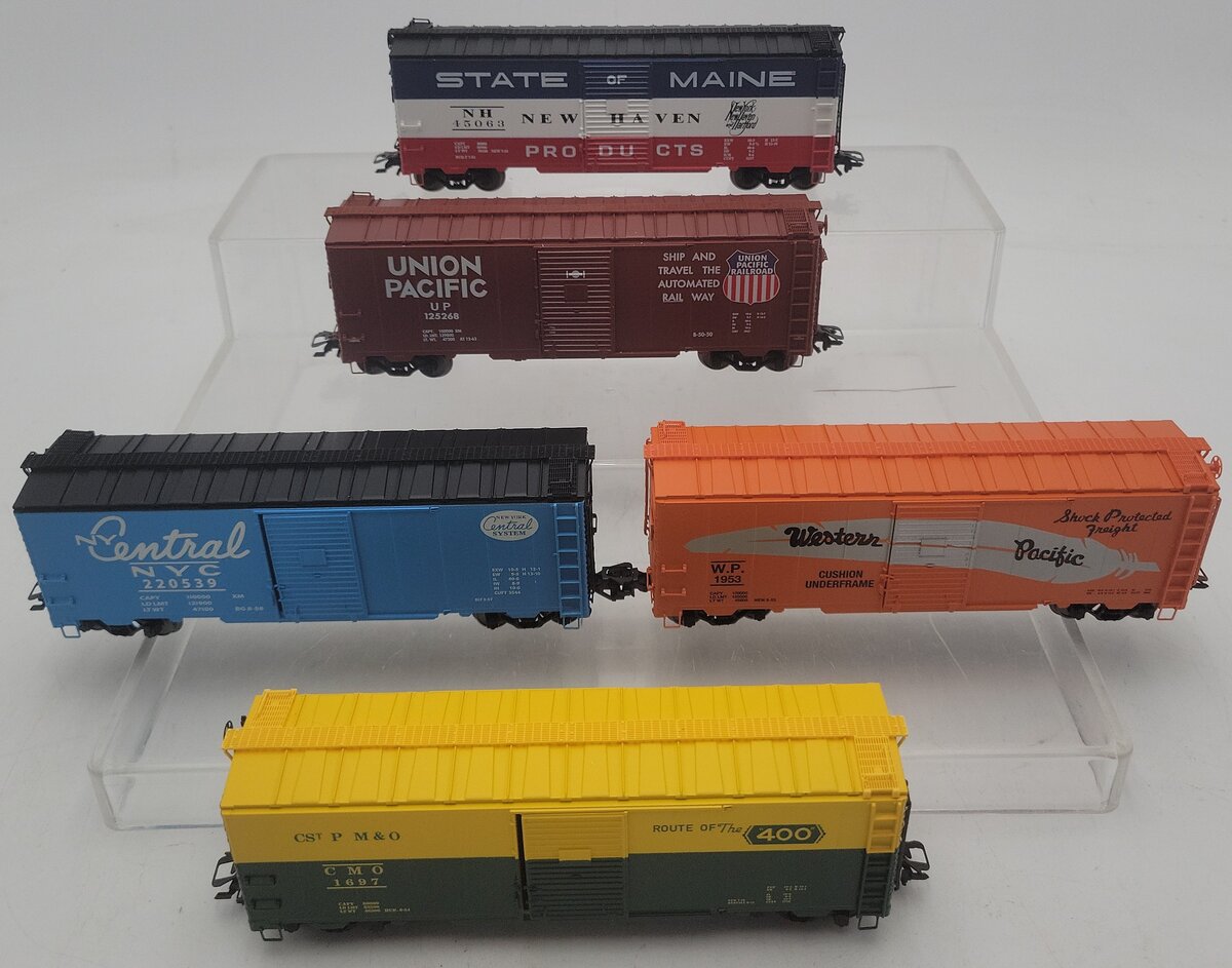 Marklin 45653 HO Scale Boxcars (Set of 5) LN/Box