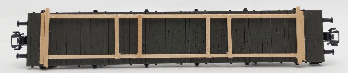Marklin 46286 HO Scale Flatcar with 3 Vehicles EX/Box