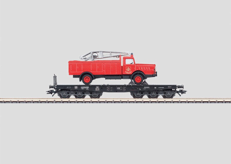 Marklin 48671 HO Scale Heavy Duty Flatcar w/Rubbish Crane LN/Box