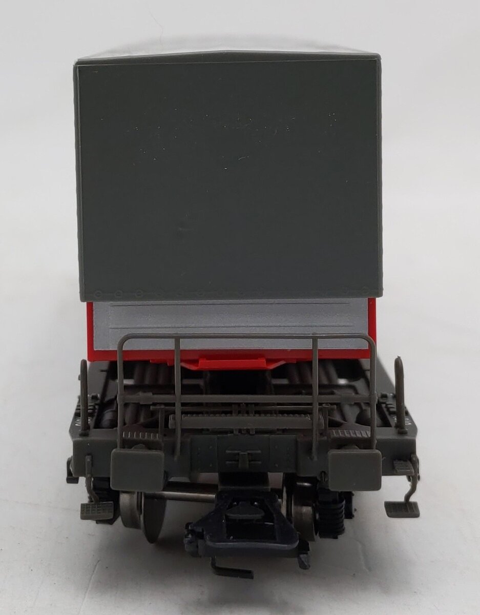 Marklin 47444 HO Scale HUPAC Depresse Flatcar w/Semi Truck Trailer EX/Box