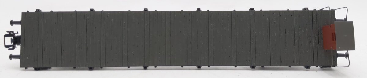 Marklin 46285 HO Scale DB Flatcar with 2 Trucks EX/Box