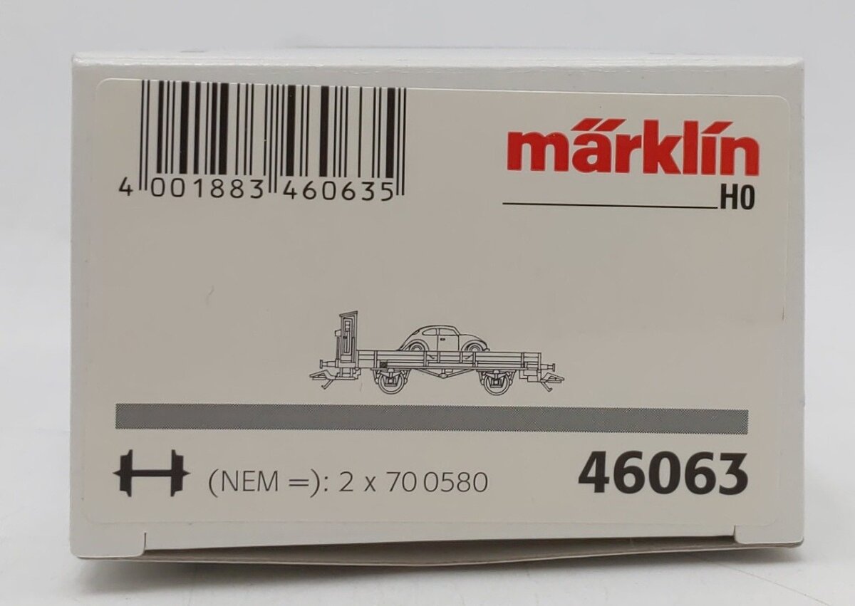 Marklin 46063 HO Scale Flat Car Wagon w/ VW Beetle Bug DB Car Load EX/Box