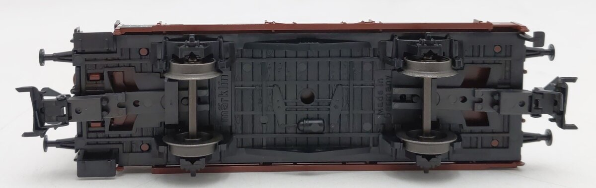 Marklin 46063 HO Scale Flat Car Wagon w/ VW Beetle Bug DB Car Load EX/Box