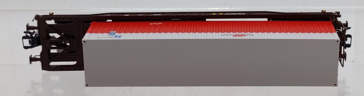 Marklin 47445 HO Scale OBB Depressed Flatcar w/ 40 ft. Container EX/Box