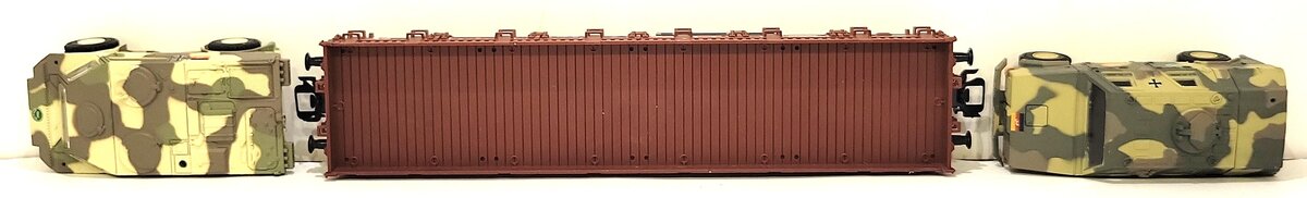 Marklin 46920 HO Scale DB German Army Flat Car With Fennek & Dingo Art LN/Box