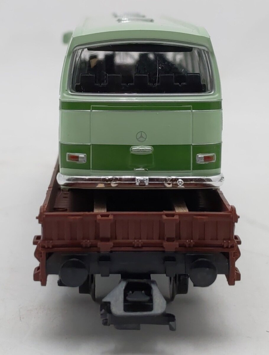 Marklin 46940 HO Scale Stake Car w/ Bus EX/Box