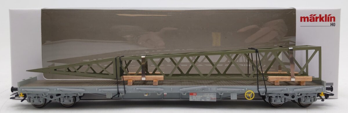 Marklin 47005 HO Scale SBB-CFF Flat Car w/Stakes & Freight Load #3901219-5 EX/Box