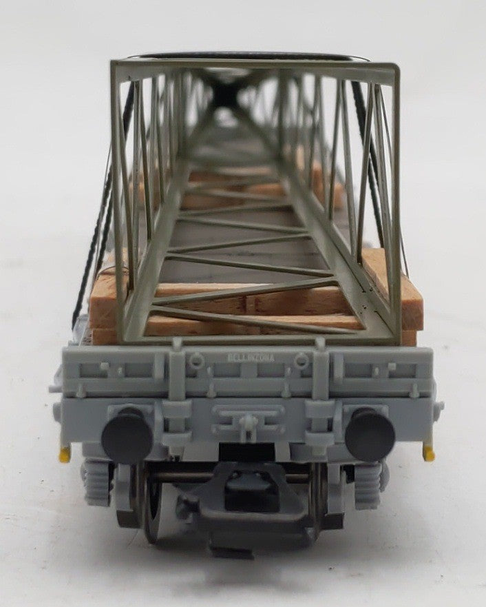 Marklin 47005 HO Scale SBB-CFF Flat Car w/Stakes & Freight Load #3901219-5 EX/Box