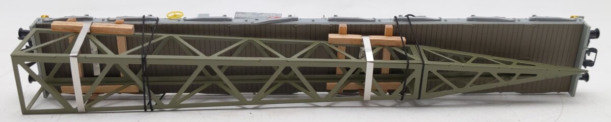 Marklin 47005 HO Scale SBB-CFF Flat Car w/Stakes & Freight Load #3901219-5 EX/Box