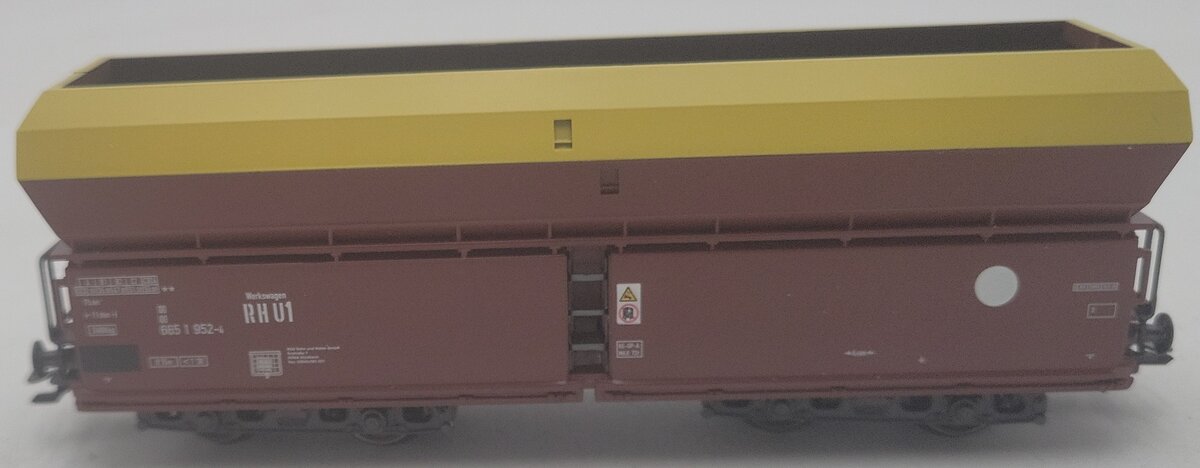 Marklin 46253 HO Scale Hopper Car LN/Box