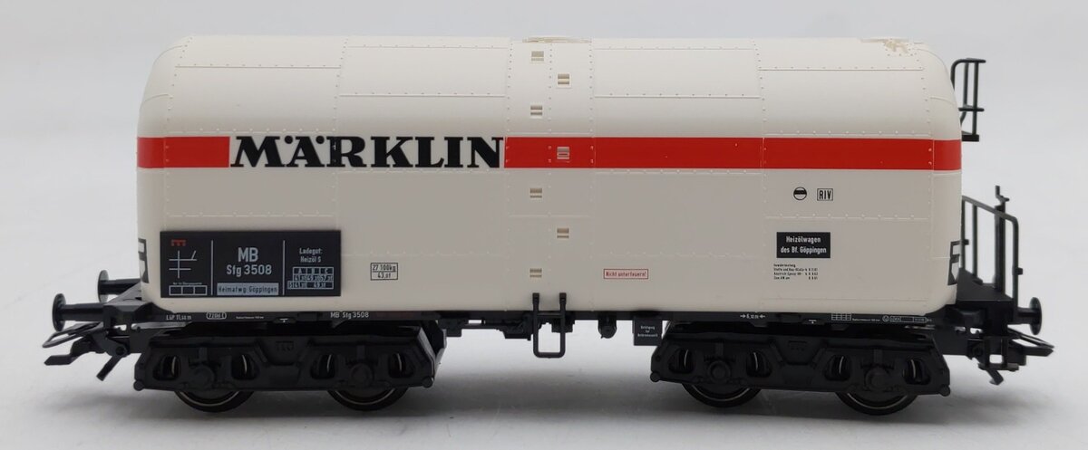 Marklin 47910 HO Scale White Oil Tank Car w/Red Stripe EX/Box