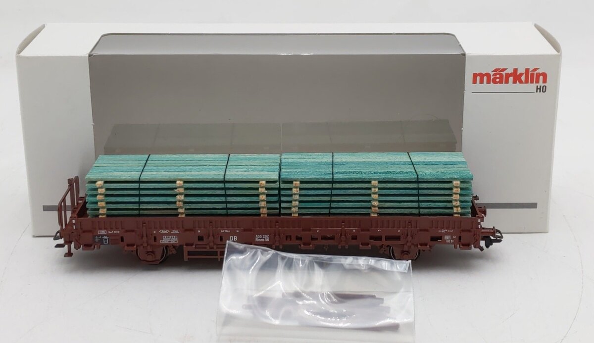 Marklin 46975 HO Scale DB Gondola w/Stakes And Wood Load EX/Box