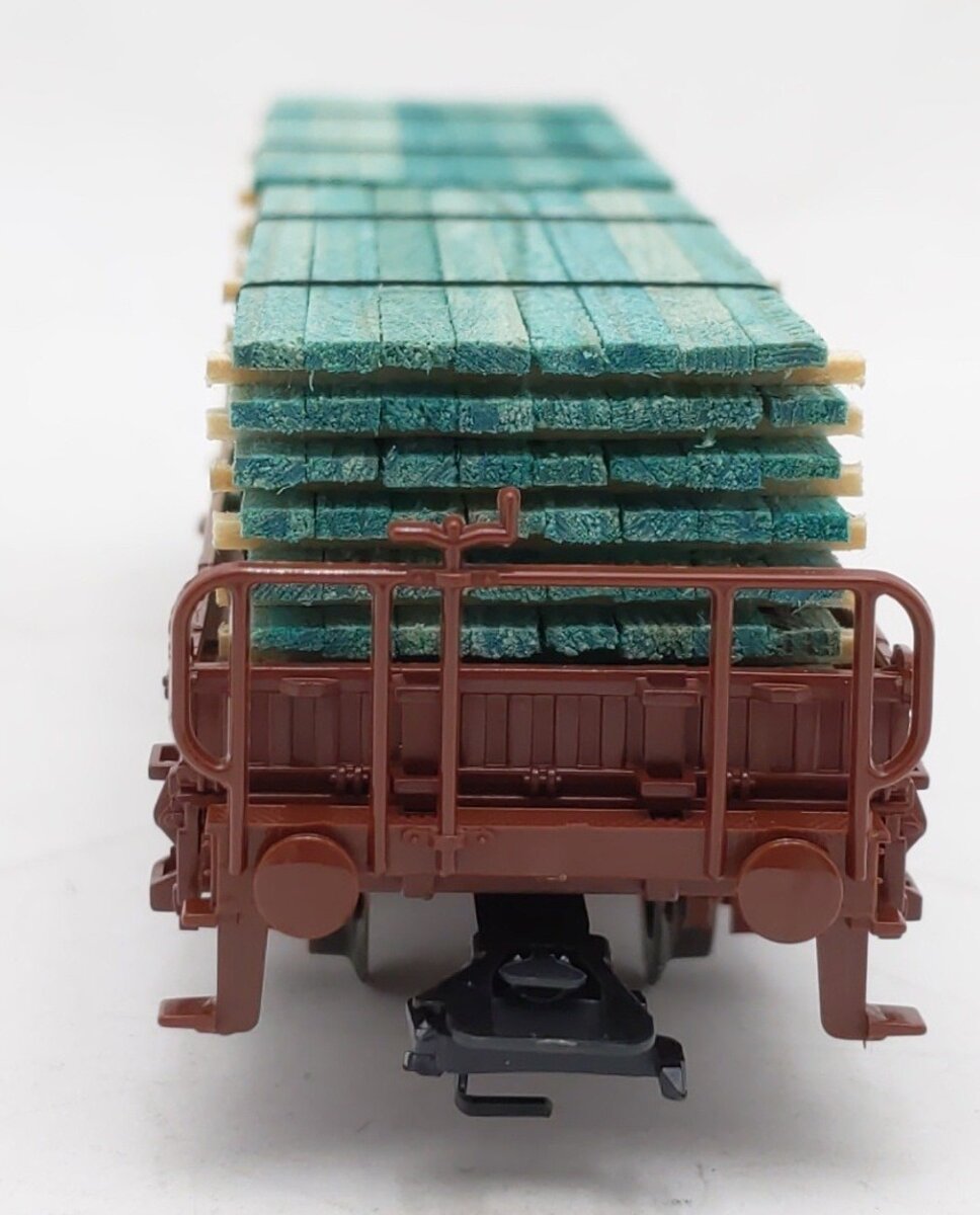 Marklin 46975 HO Scale DB Gondola w/Stakes And Wood Load EX/Box